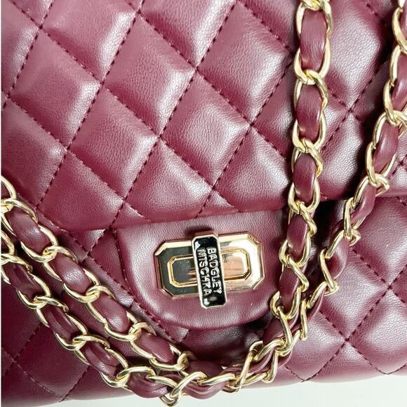 Badgley Mischka Vegan Leather Quilted Messenger Bag Chain Handle - Picture 3 of 7